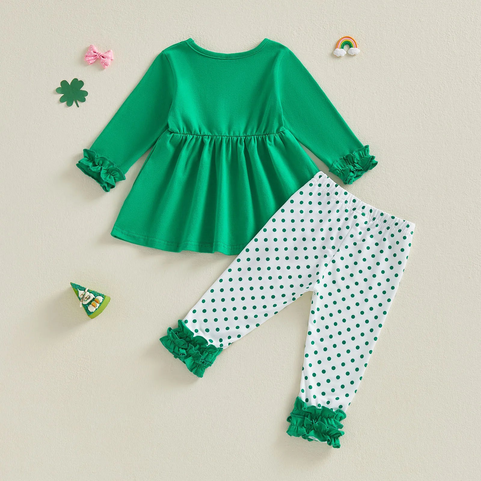St Patrick s Day Toddler Girl Green Clover Print  2 Piece Set with Bow