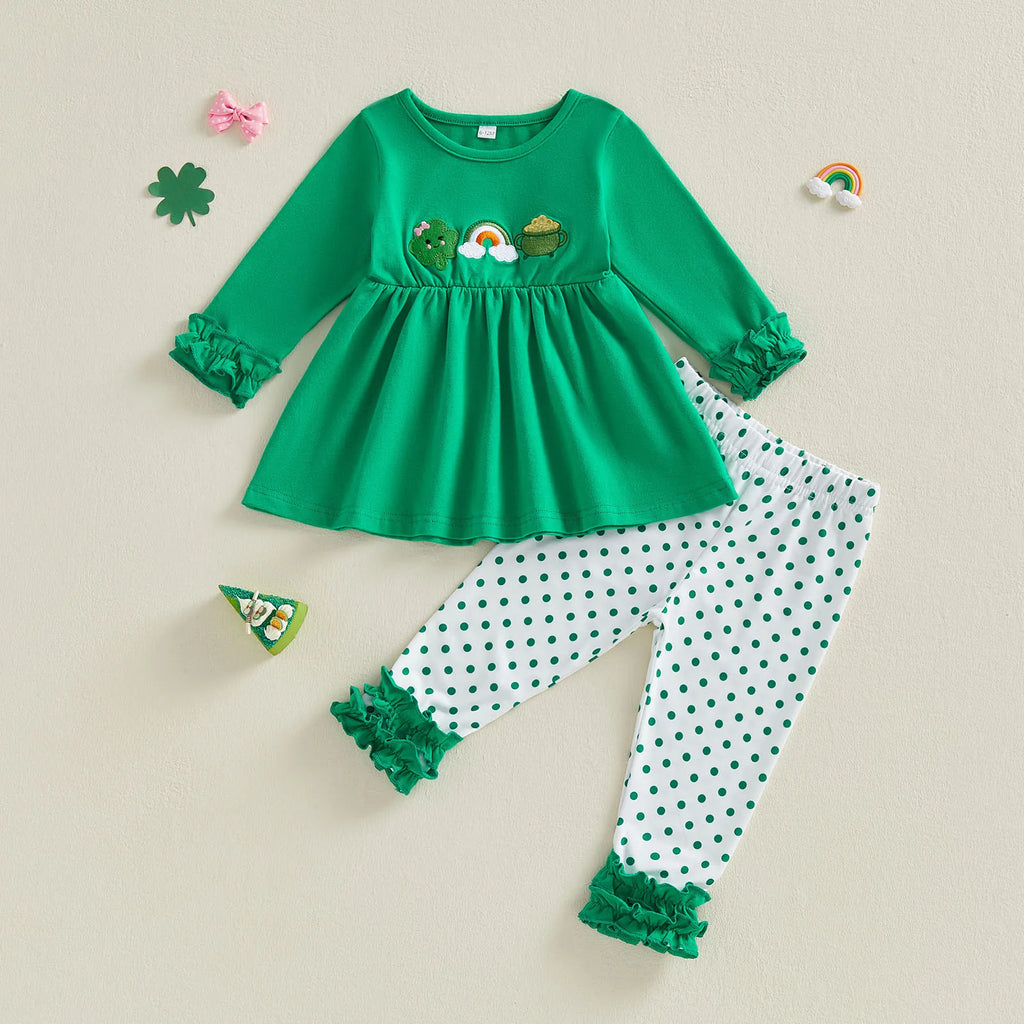 St Patrick s Day Toddler Girl Green Clover Print  2 Piece Set with Bow
